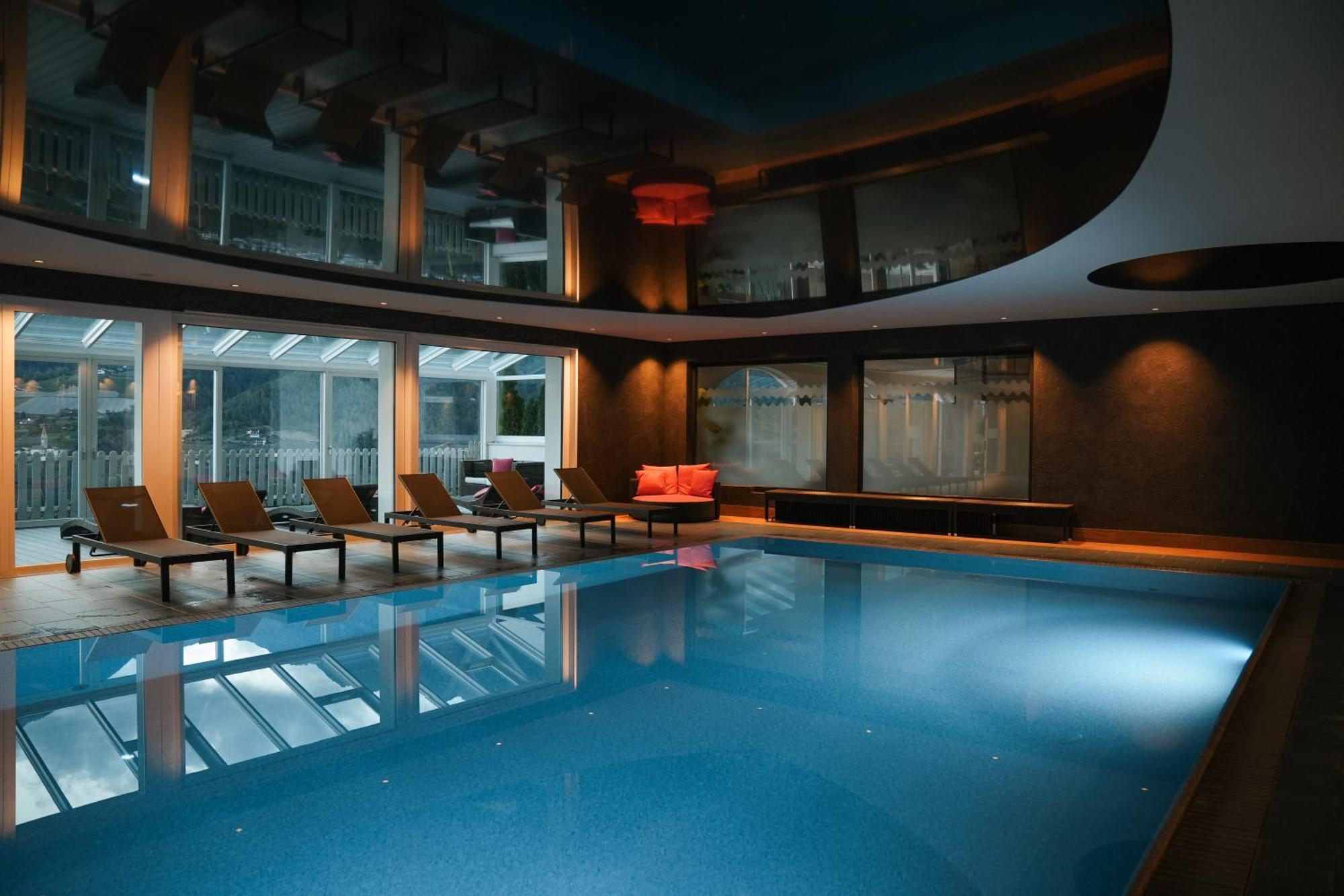 Ifinger Hotel 4*