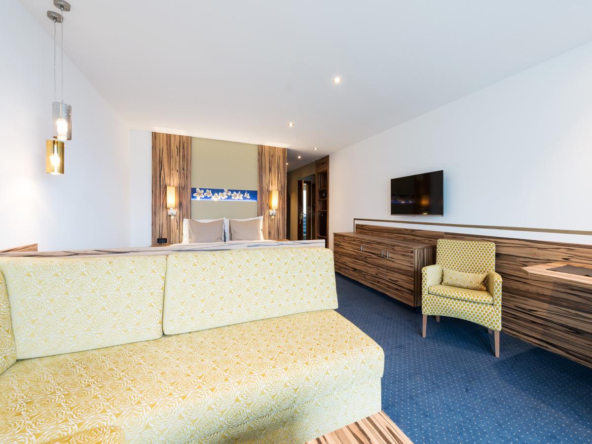 Ifinger Hotel 4*